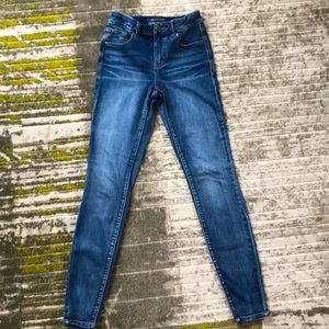 Maurices Everflex High-Rise Medium-Wash Jeans